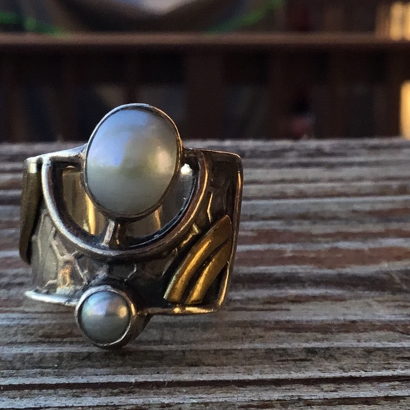 Modernist sterling and goldtone ring with pearl - Picture 6 of 8